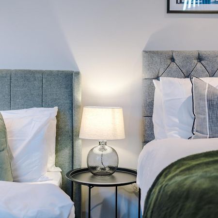 Designer Central Home In Leeds Sleeps 5 Extérieur photo